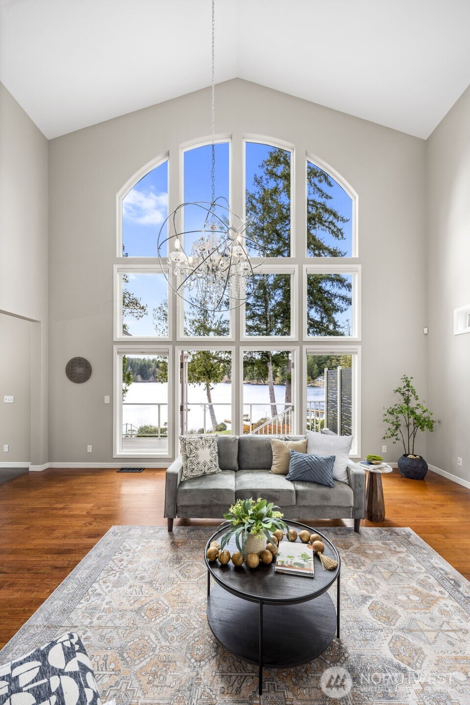 4455 Lakeview Court NW, Bremerton, WA 98312