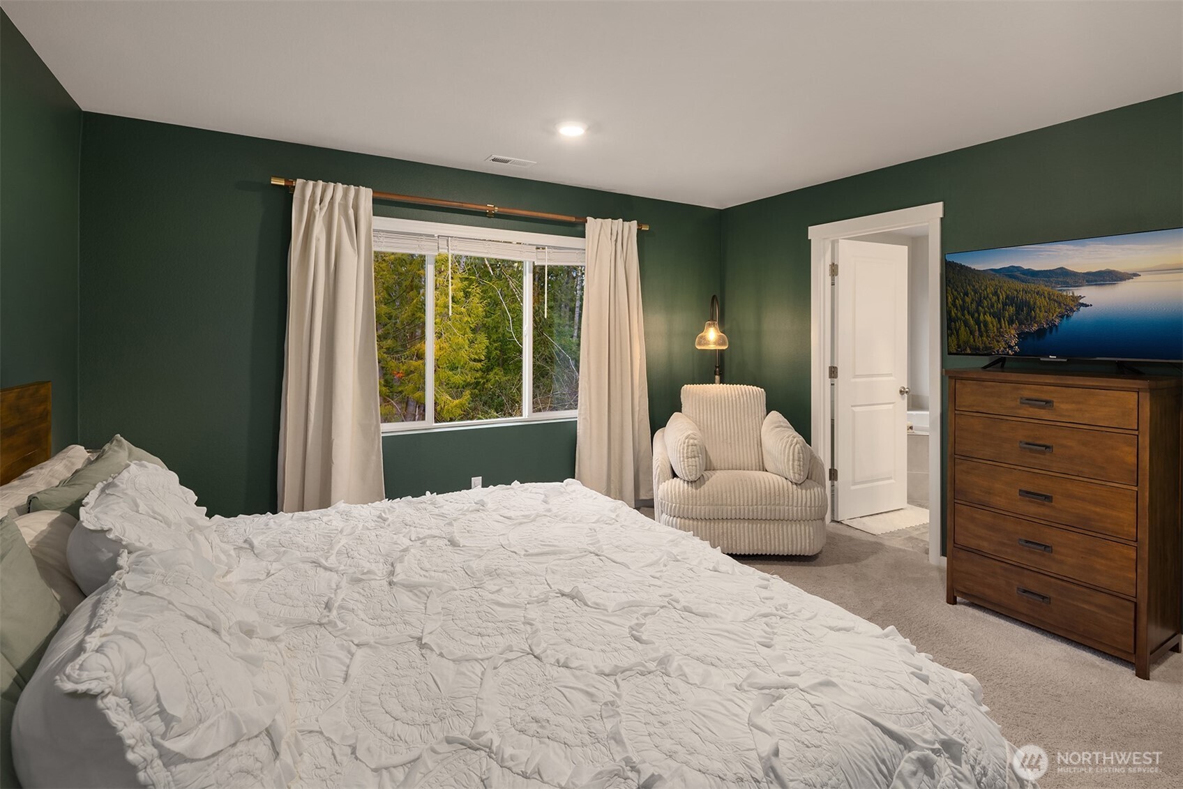 10715 32nd Street NE, Lake Stevens, WA 98258