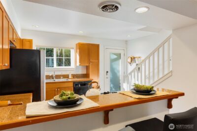 206 24th Avenue E, Seattle, WA 98112 - Photo 11