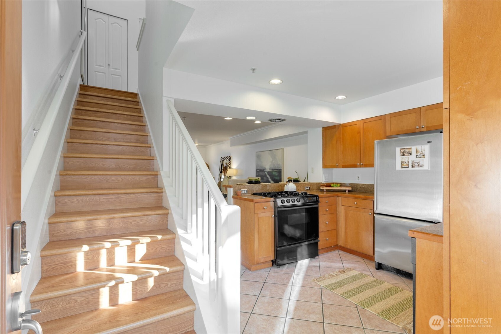 206 24th Avenue E, Seattle, WA 98112