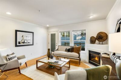 206 24th Avenue E, Seattle, WA 98112 - Photo 2