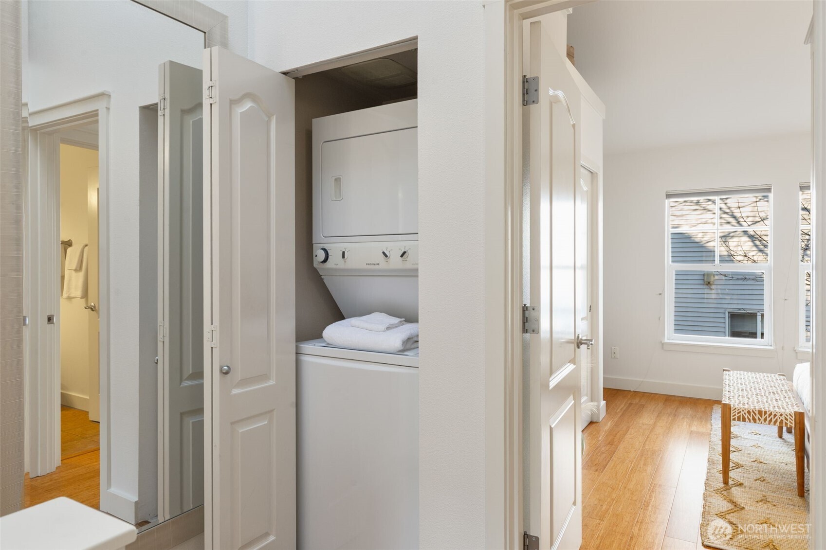 206 24th Avenue E, Seattle, WA 98112