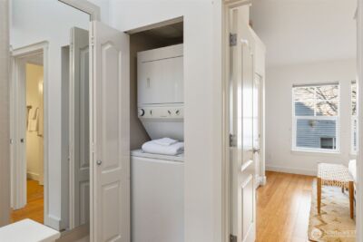 206 24th Avenue E, Seattle, WA 98112 - Photo 22