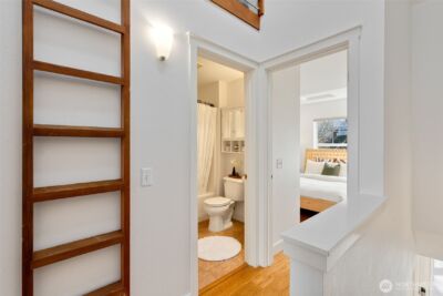 206 24th Avenue E, Seattle, WA 98112 - Photo 23