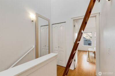 206 24th Avenue E, Seattle, WA 98112 - Photo 24