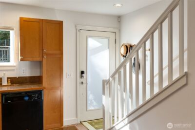 206 24th Avenue E, Seattle, WA 98112 - Photo 26