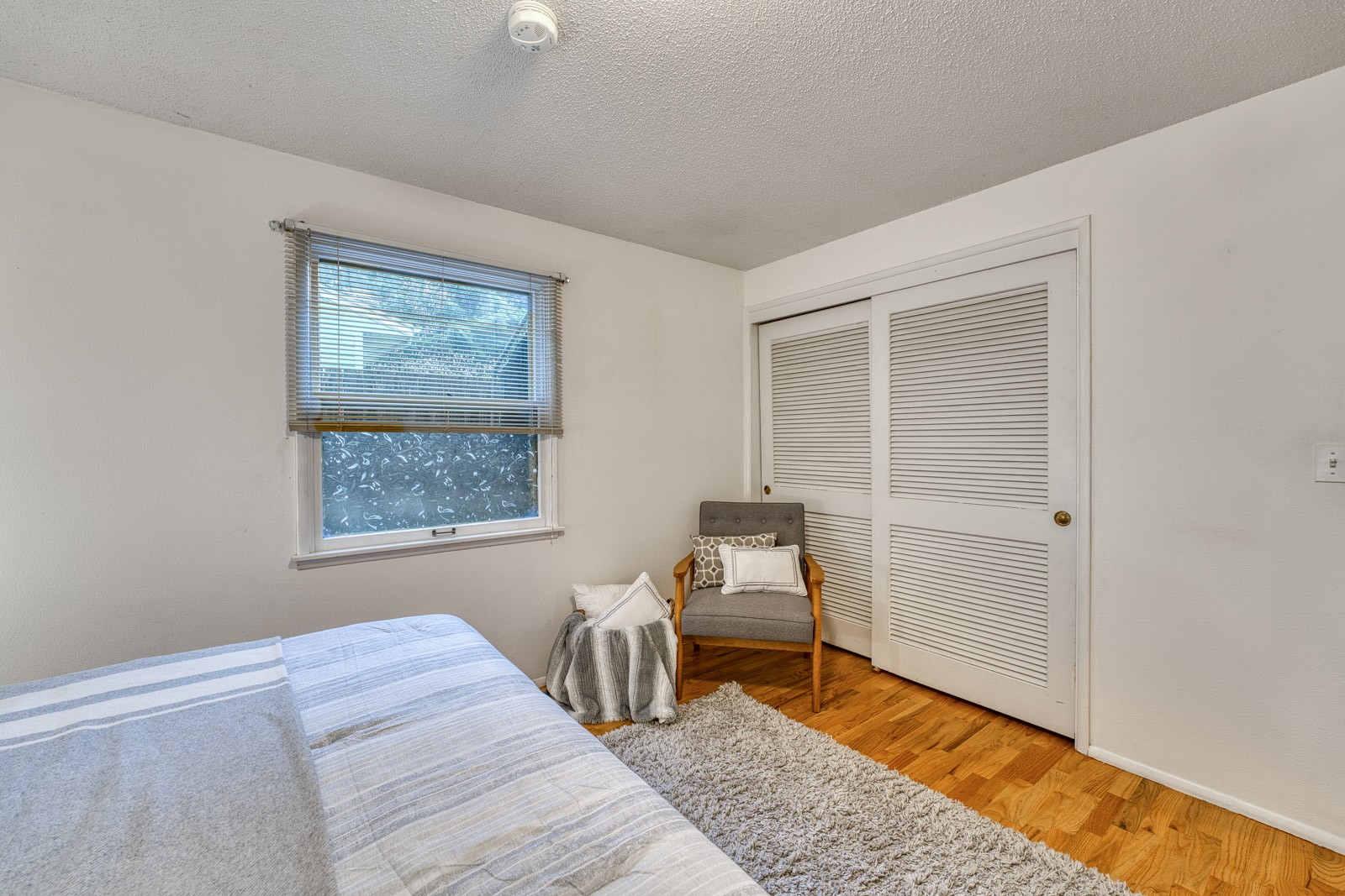 3728 70th Avenue Ct W, University Place, WA 98466