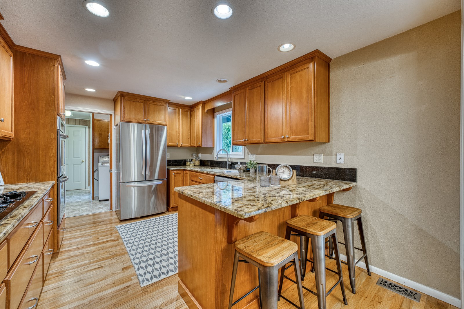 3728 70th Avenue Ct W, University Place, WA 98466