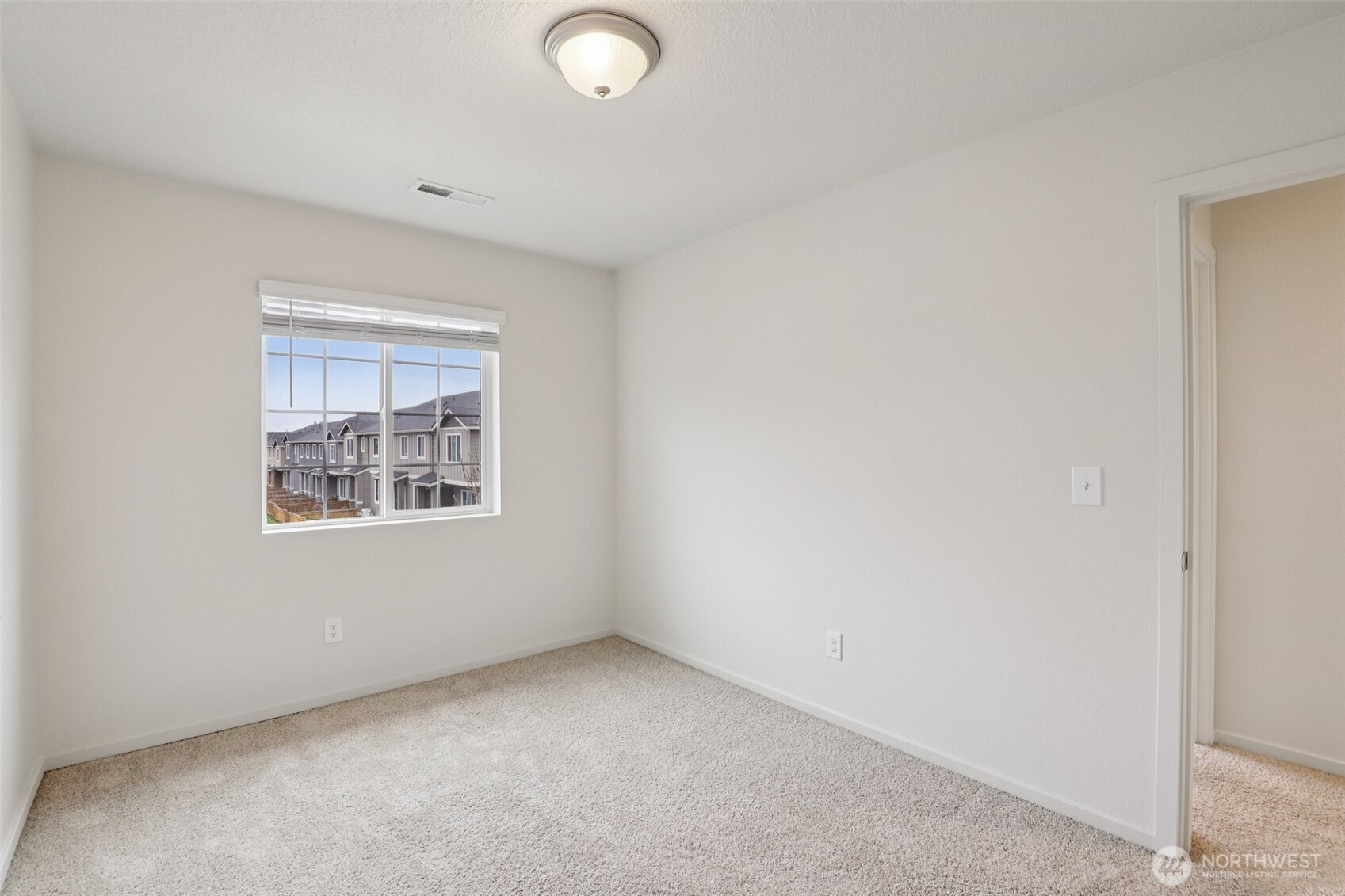 2121 NE 118th Place , Vancouver, WA 98684