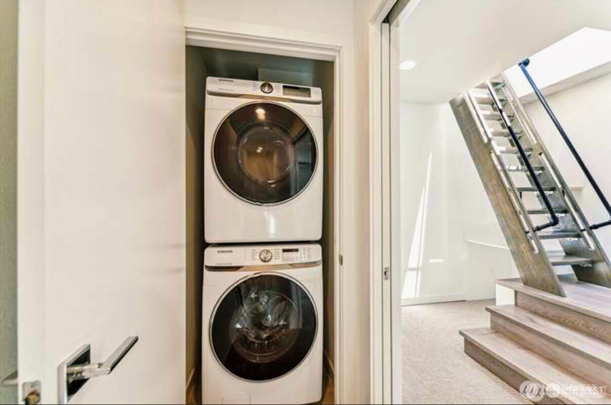 604 NW 77th Street #D, Seattle, WA 98117