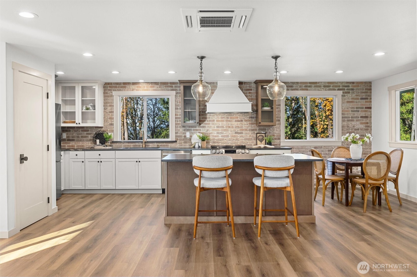 9813 Moran Road , Arlington, WA 98223