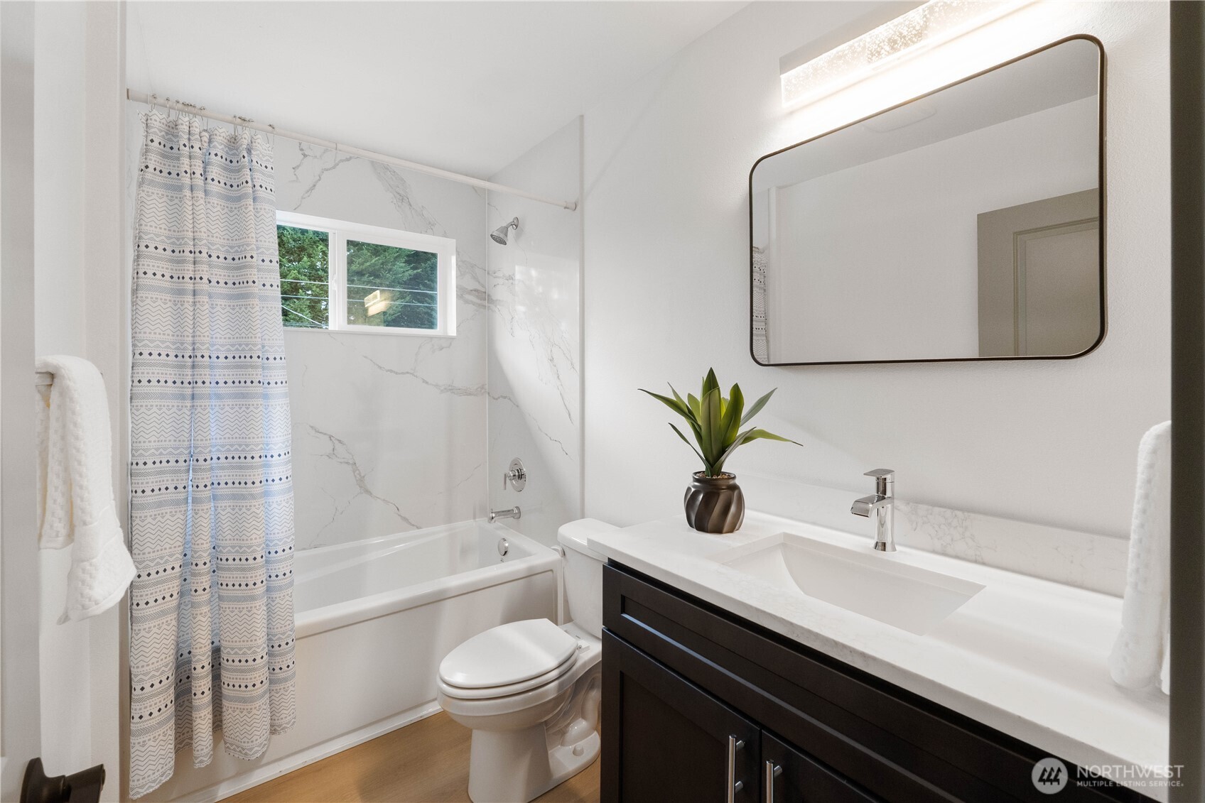 1231 S Washington Street , Tacoma, WA 98405