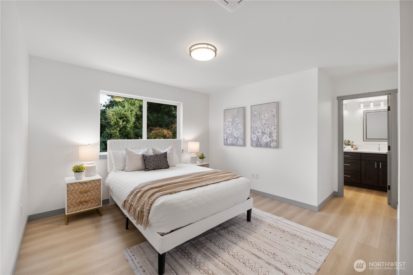 1231 S Washington Street , Tacoma, WA 98405