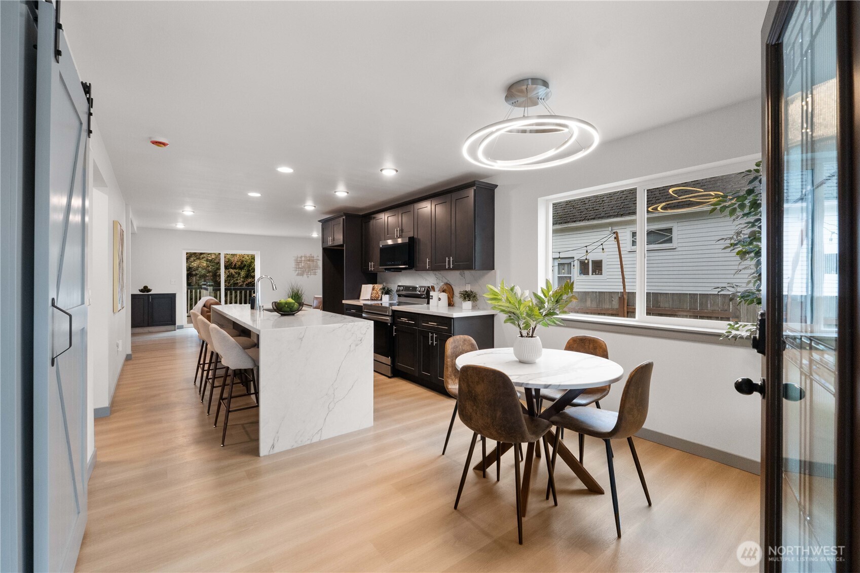 1231 S Washington Street , Tacoma, WA 98405