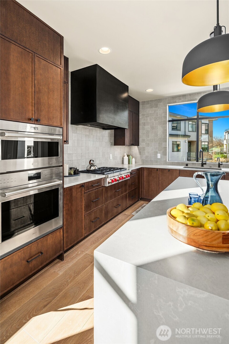 14760 NE 143rd Street #9D, Woodinville, WA 98072