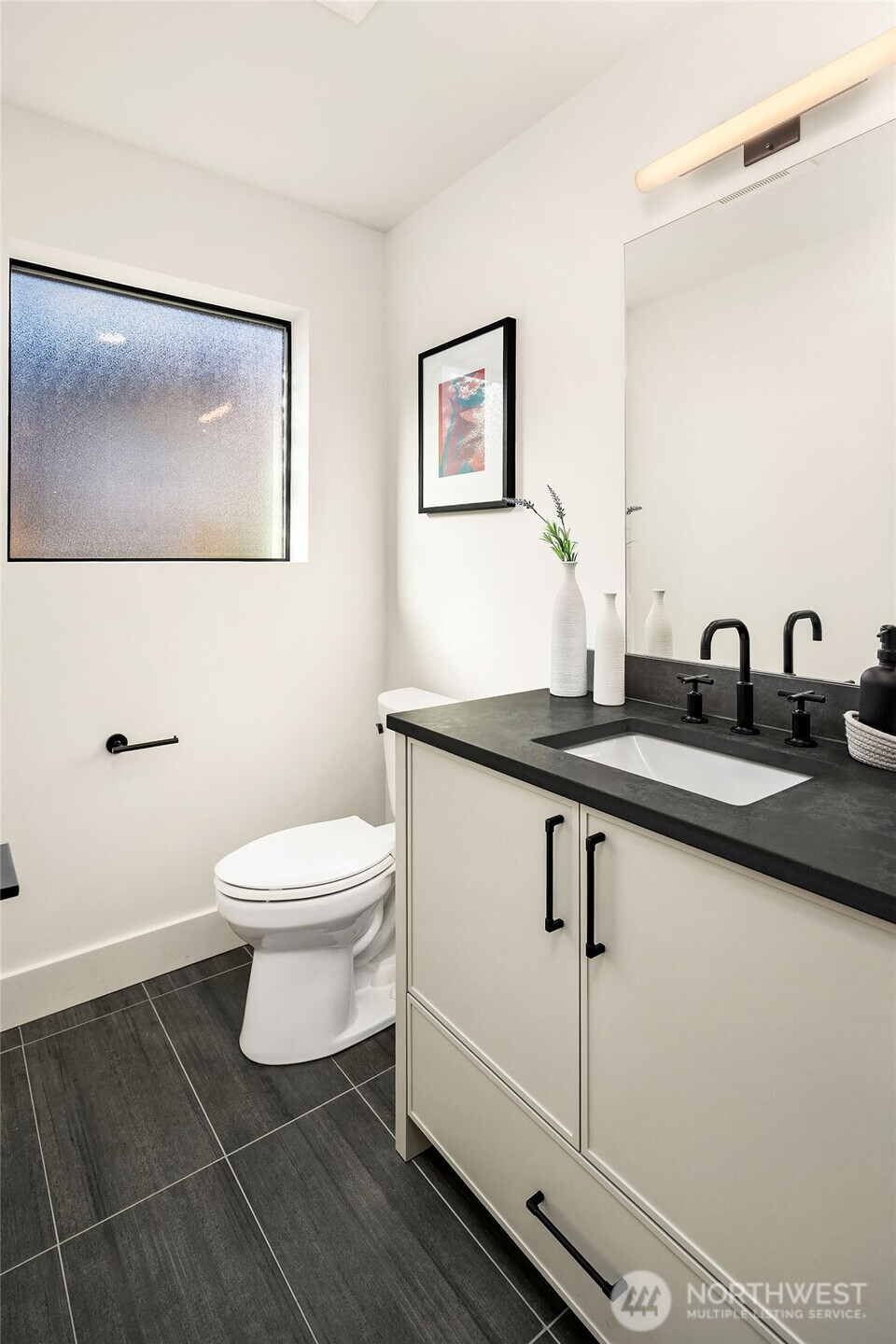 14760 NE 143rd Street #9D, Woodinville, WA 98072