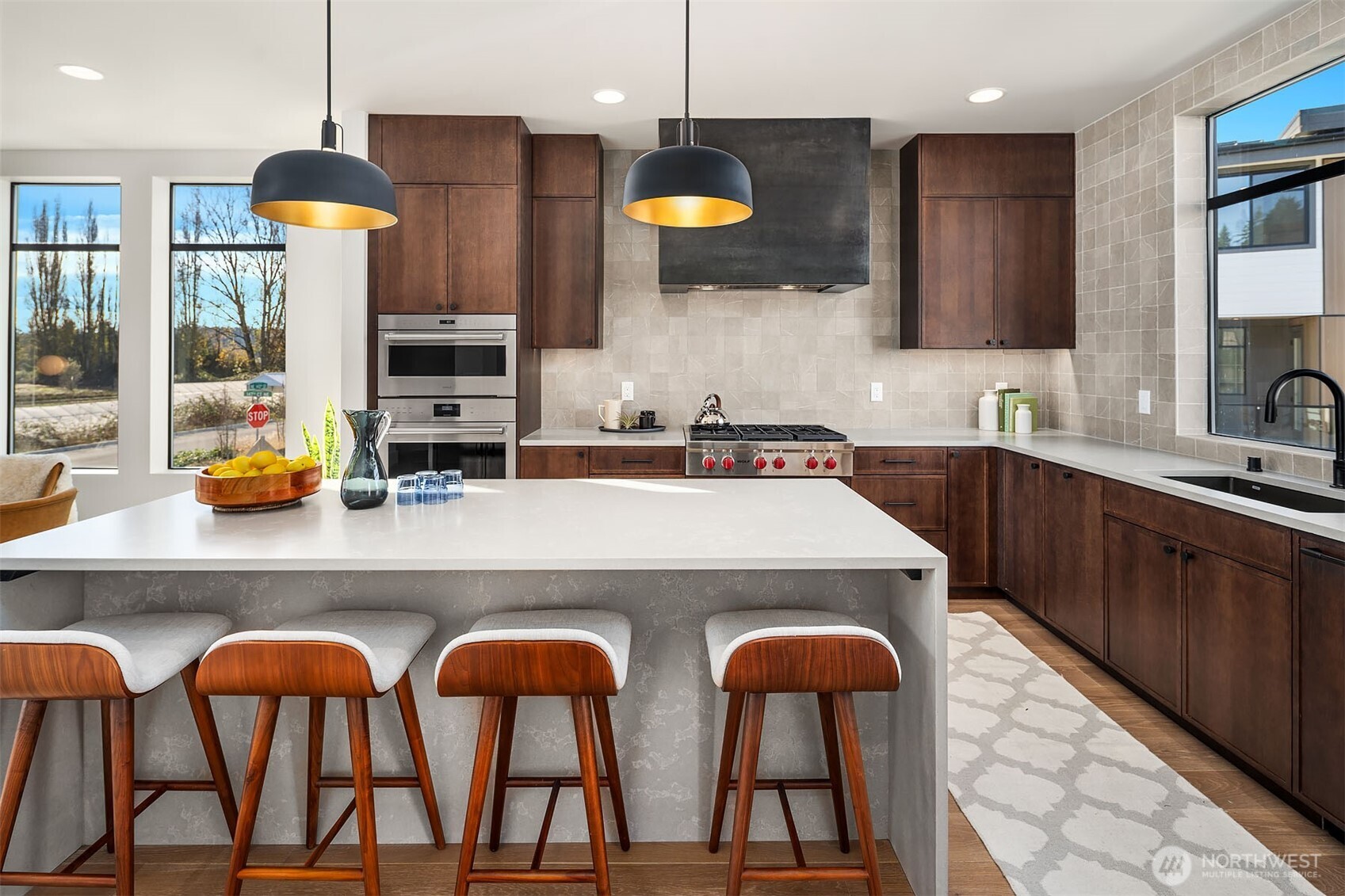 14760 NE 143rd Street #9D, Woodinville, WA 98072