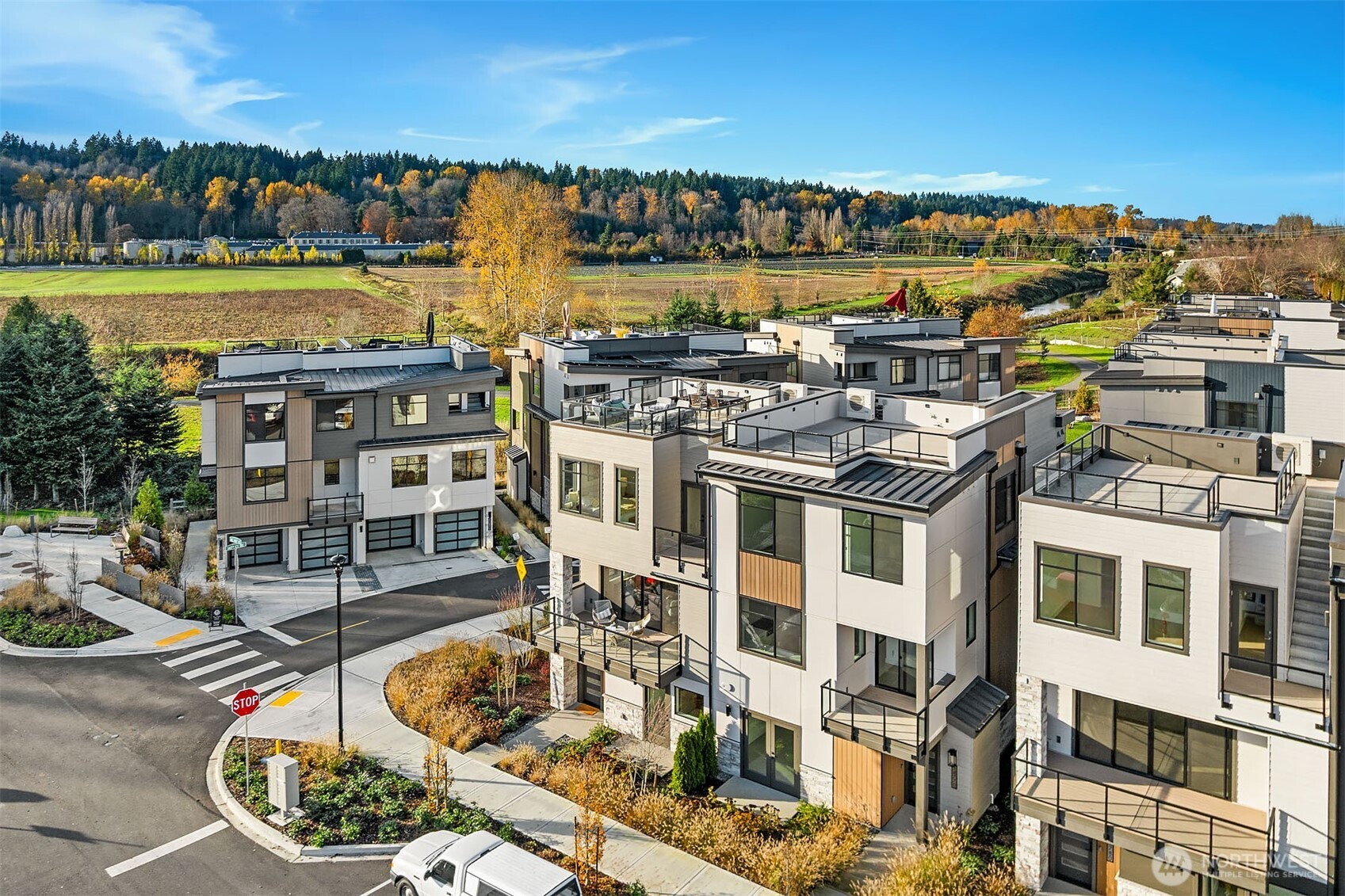 14760 NE 143rd Street #9D, Woodinville, WA 98072