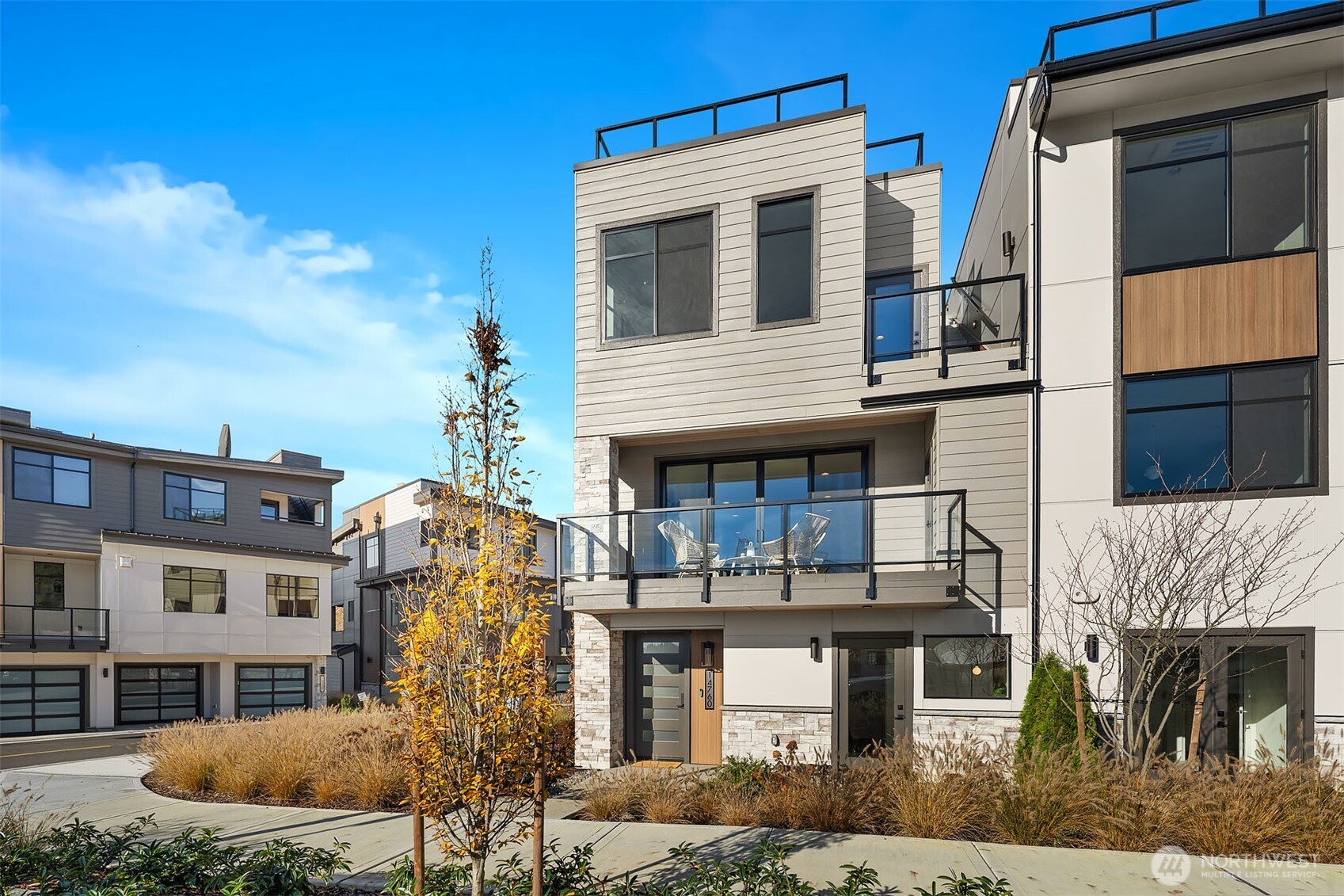 14760 NE 143rd Street #9D, Woodinville, WA 98072