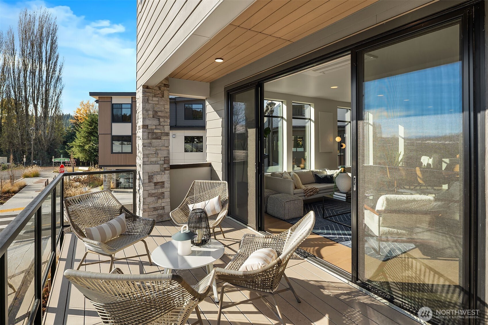 14760 NE 143rd Street #9D, Woodinville, WA 98072