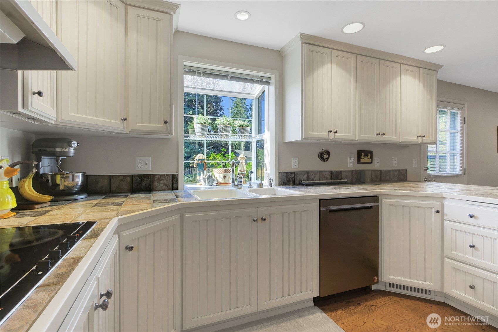 7725 91st Avenue SW, Lakewood, WA 98498