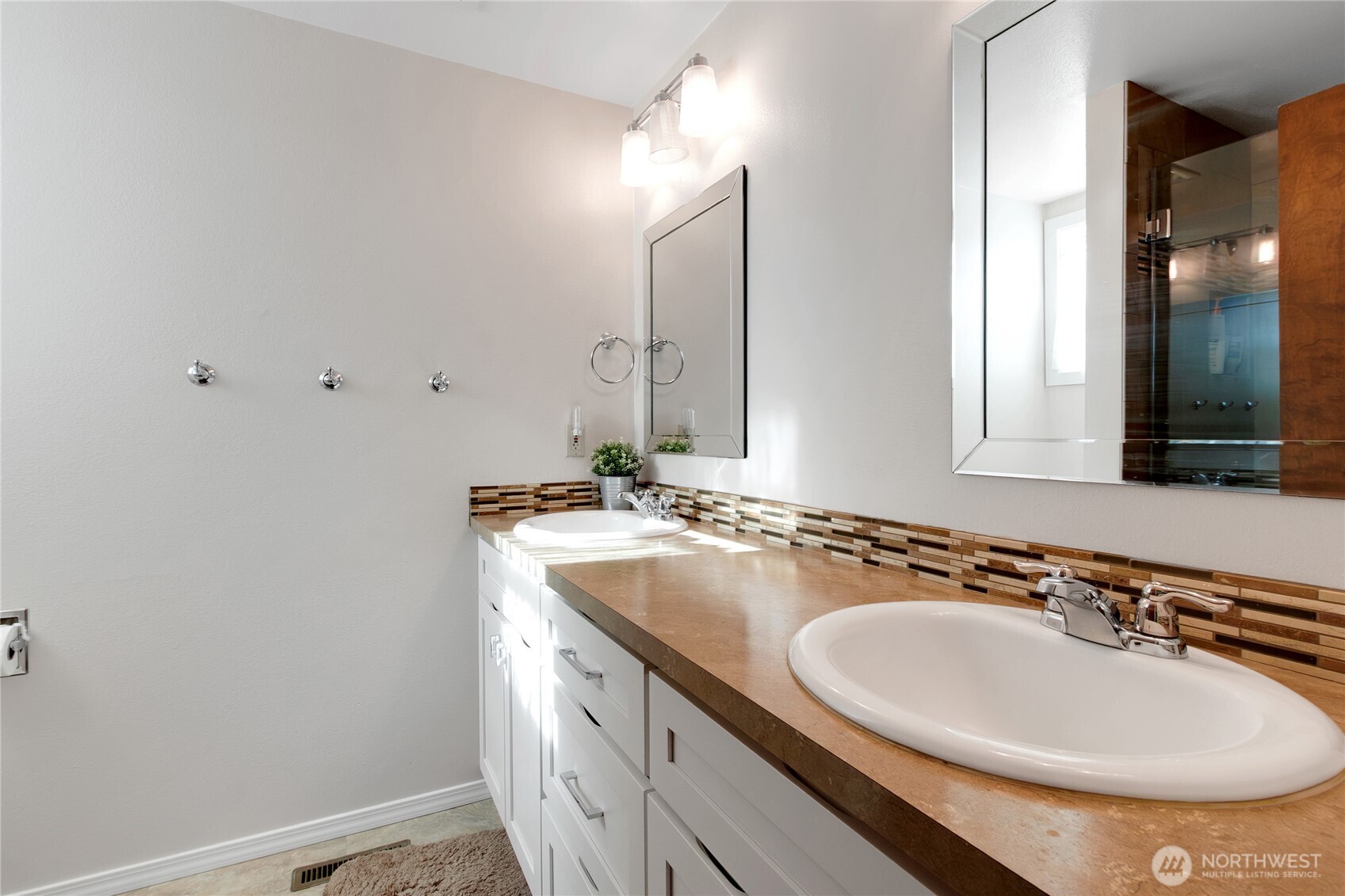 7725 91st Avenue SW, Lakewood, WA 98498