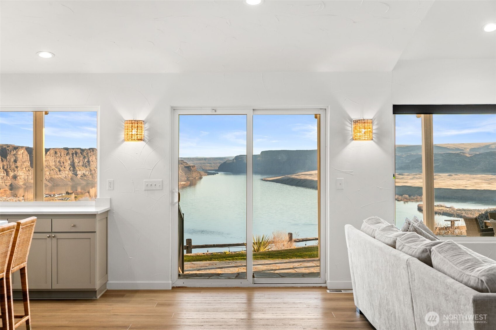 23821 Rd 9.7 NW, Quincy, WA 98848