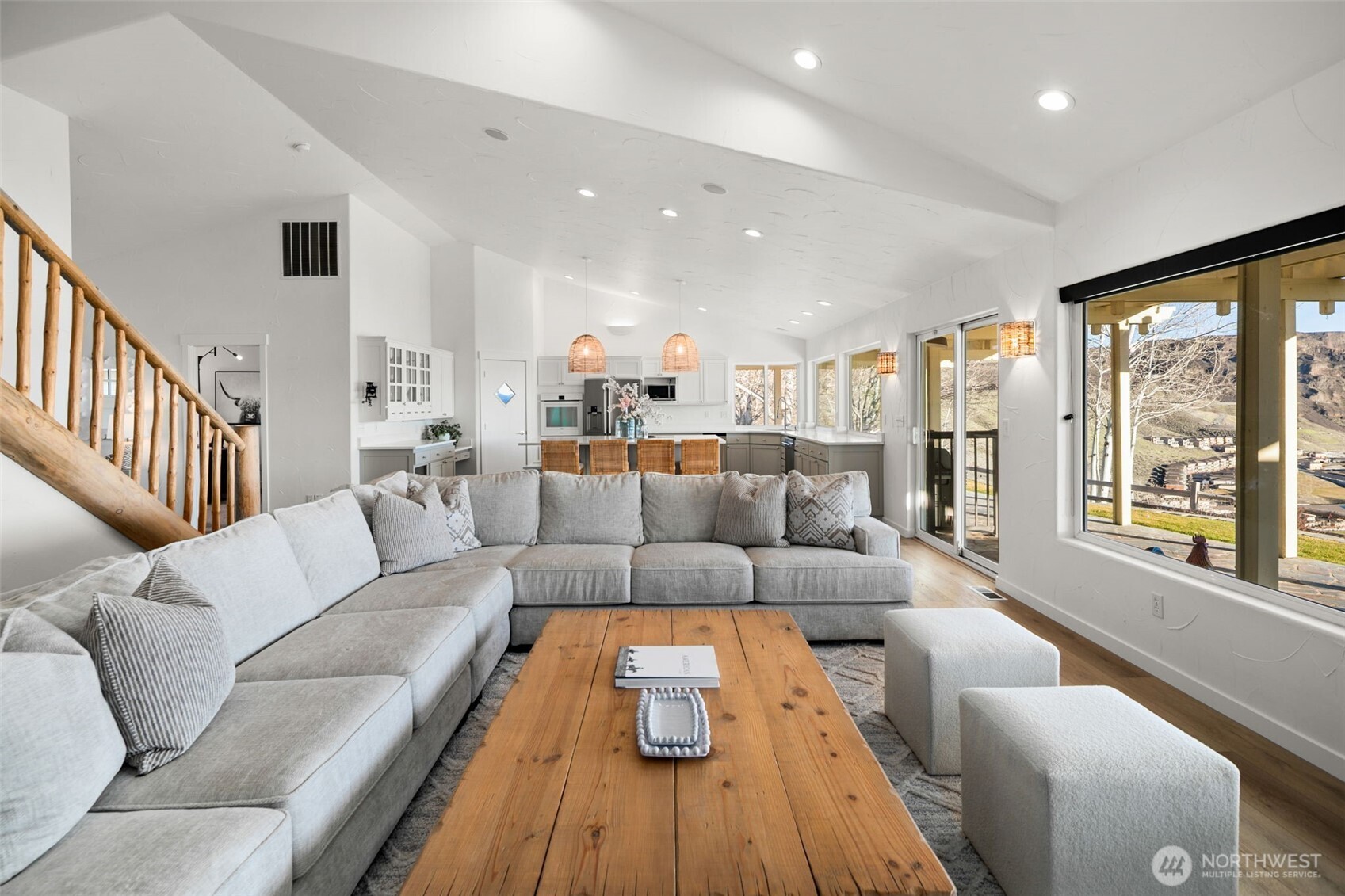 23821 Rd 9.7 NW, Quincy, WA 98848