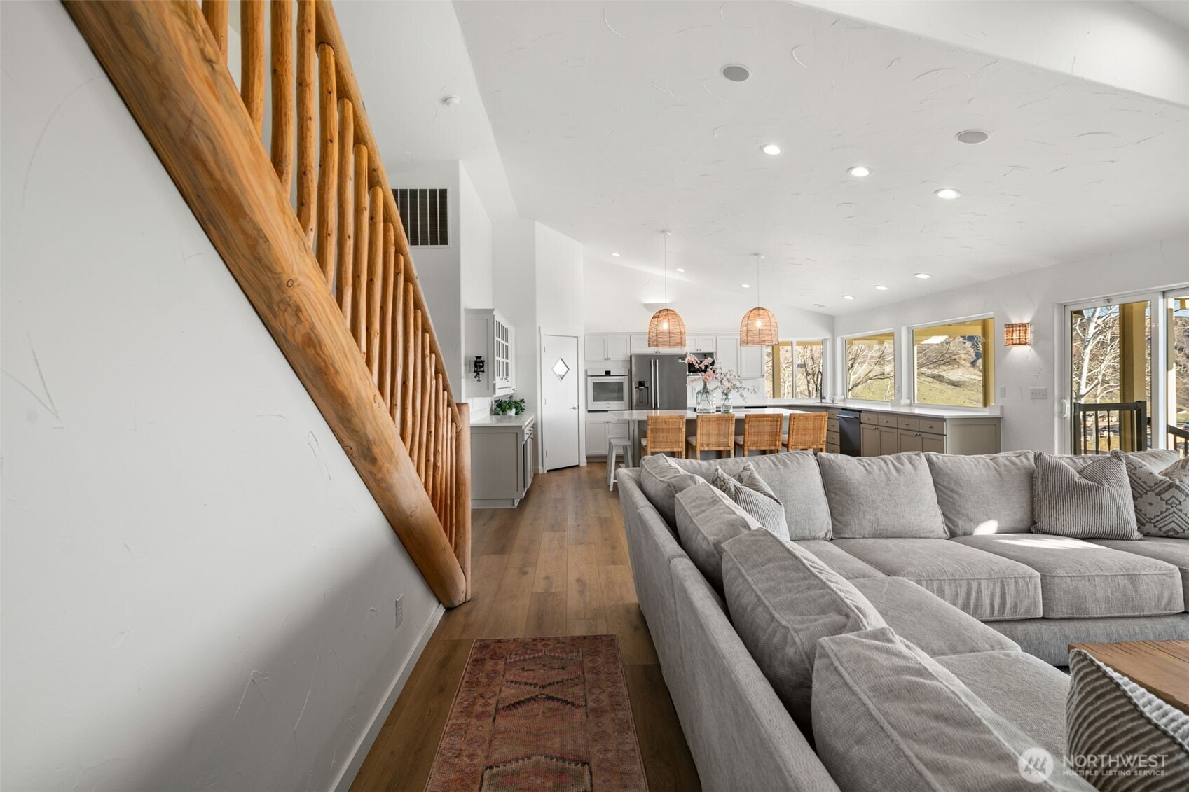 23821 Rd 9.7 NW, Quincy, WA 98848