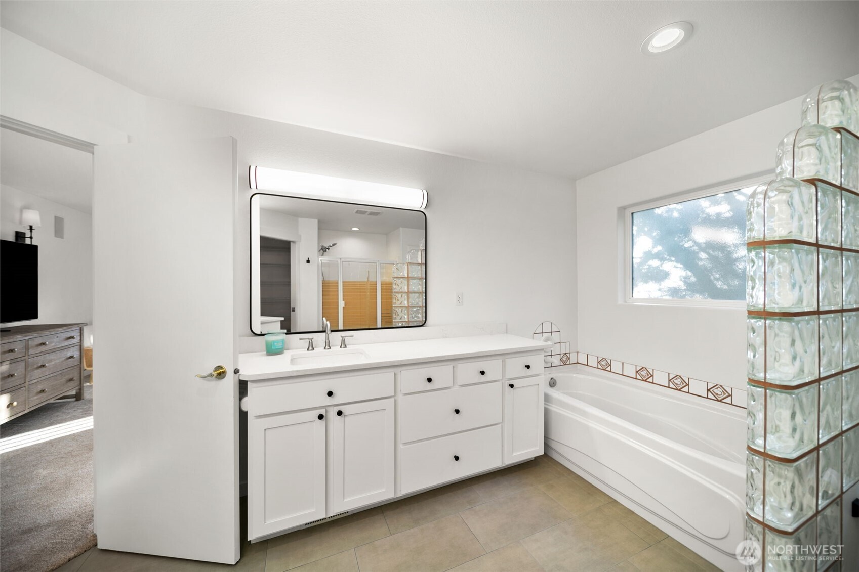 23821 Rd 9.7 NW, Quincy, WA 98848