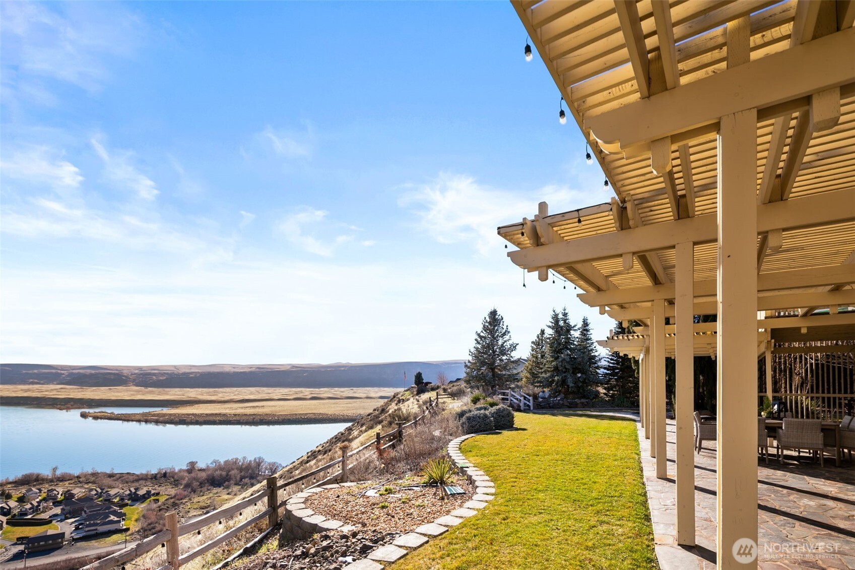 23821 Rd 9.7 NW, Quincy, WA 98848