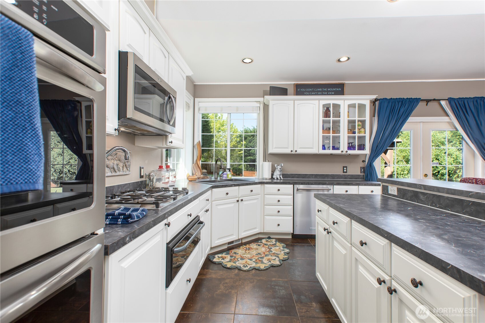 29216 39th Avenue S, Roy, WA 98580
