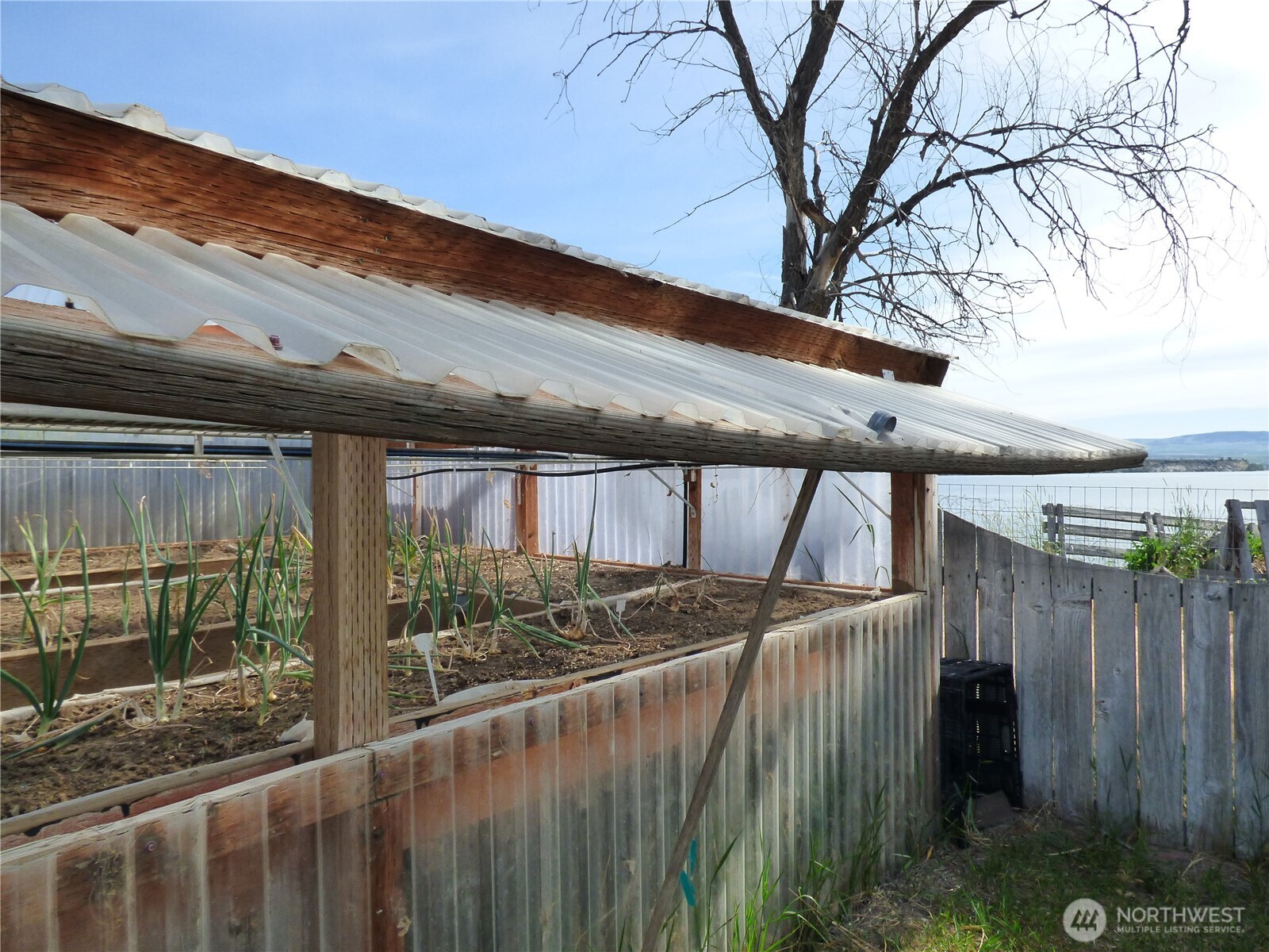 106 1/2 Indian Avenue E, Brewster, WA 98812