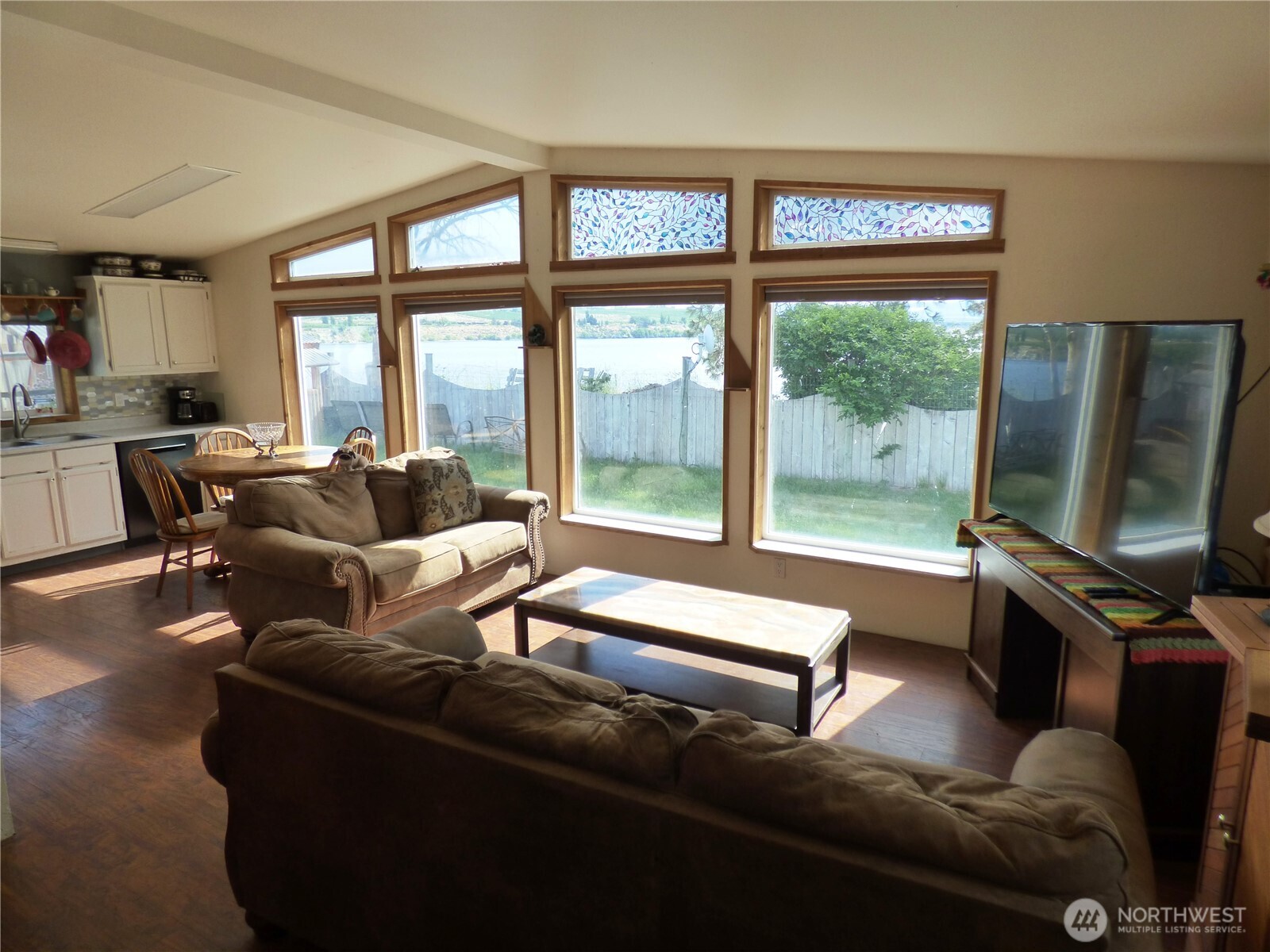 106 1/2 Indian Avenue E, Brewster, WA 98812