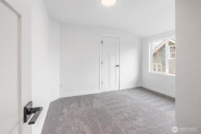 949 S Ridgewood Avenue , Tacoma, WA 98405 - Photo 24