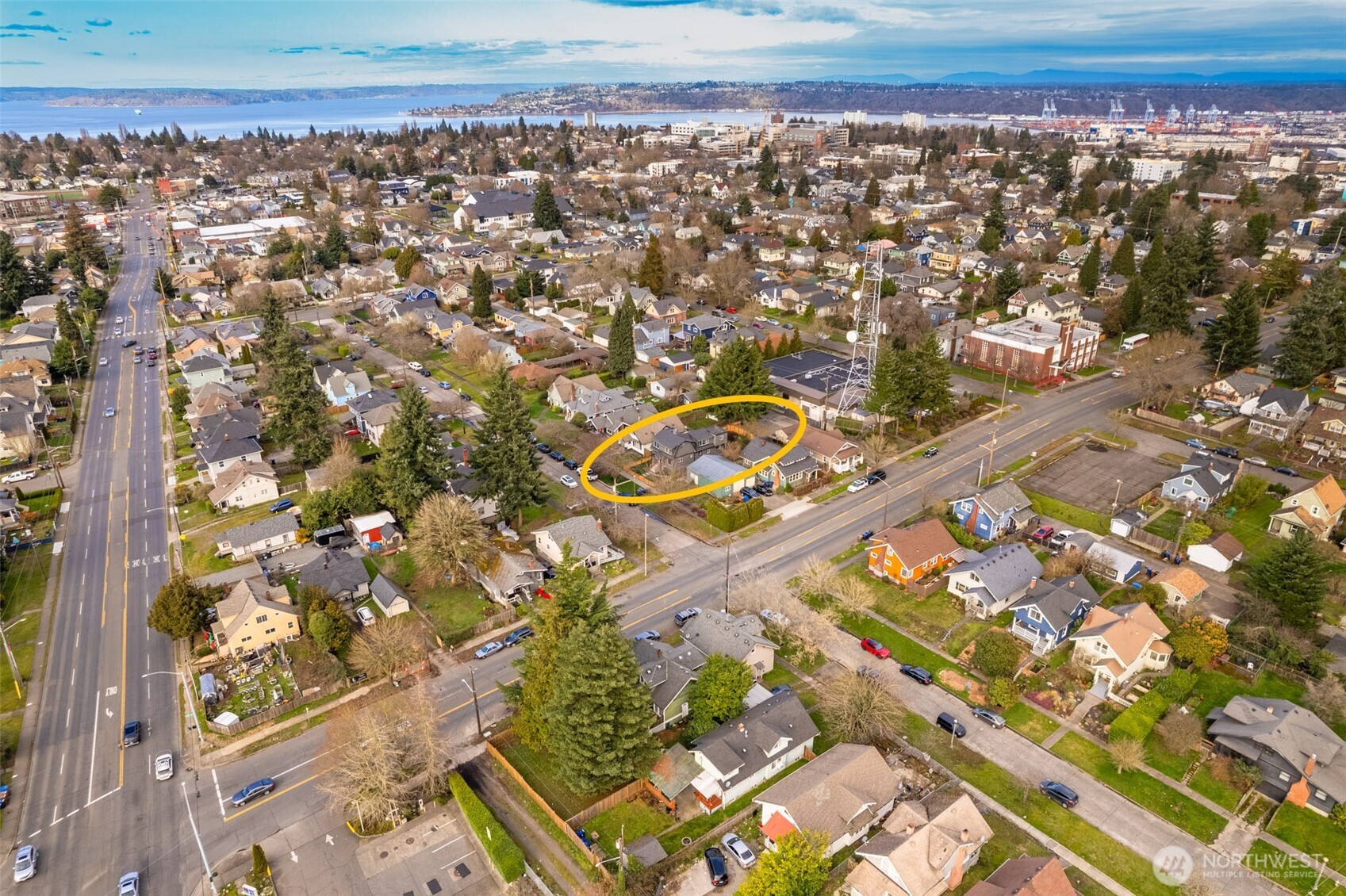 949 S Ridgewood Avenue , Tacoma, WA 98405