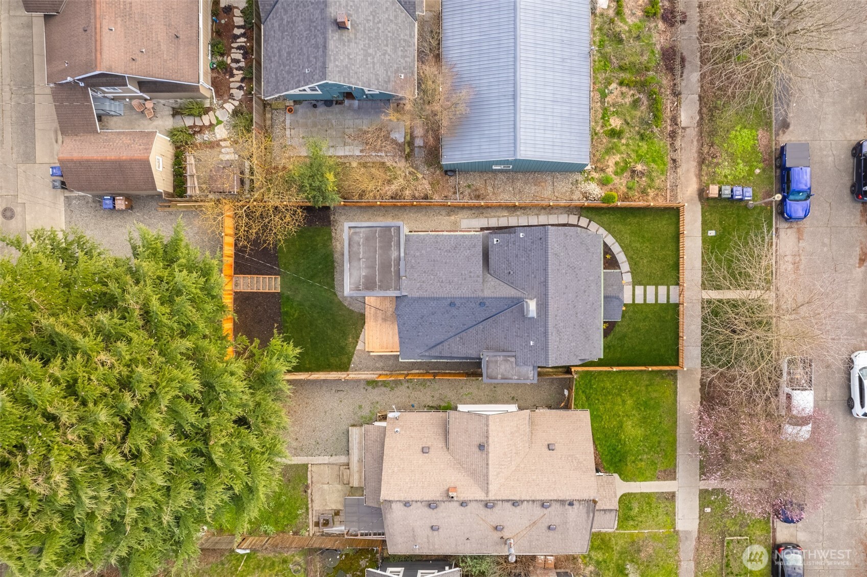 949 S Ridgewood Avenue , Tacoma, WA 98405