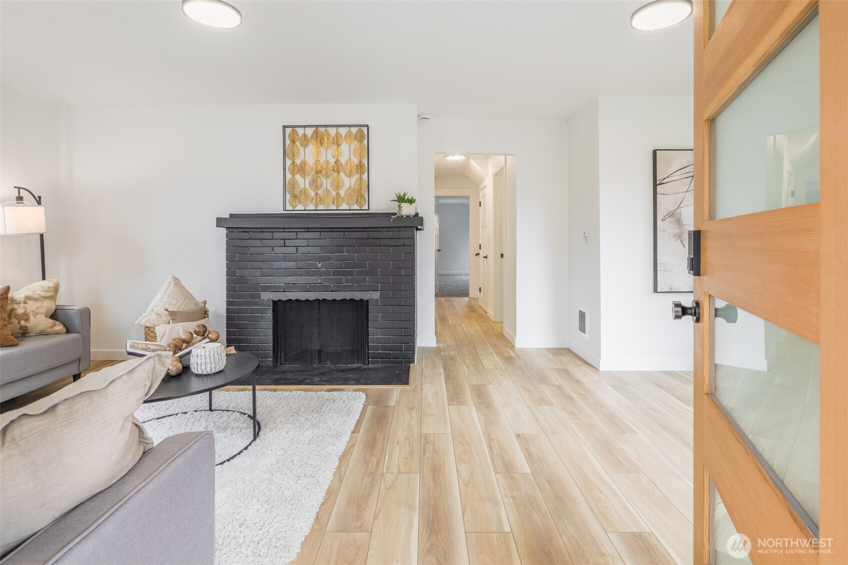 949 S Ridgewood Avenue , Tacoma, WA 98405