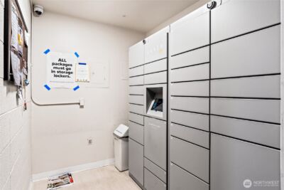 400 Melrose Avenue E #403, Seattle, WA 98102 - Photo 13