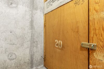 400 Melrose Avenue E #403, Seattle, WA 98102 - Photo 16