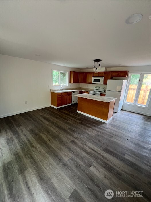 13348 32nd Ave S, Tukwila, WA 98168