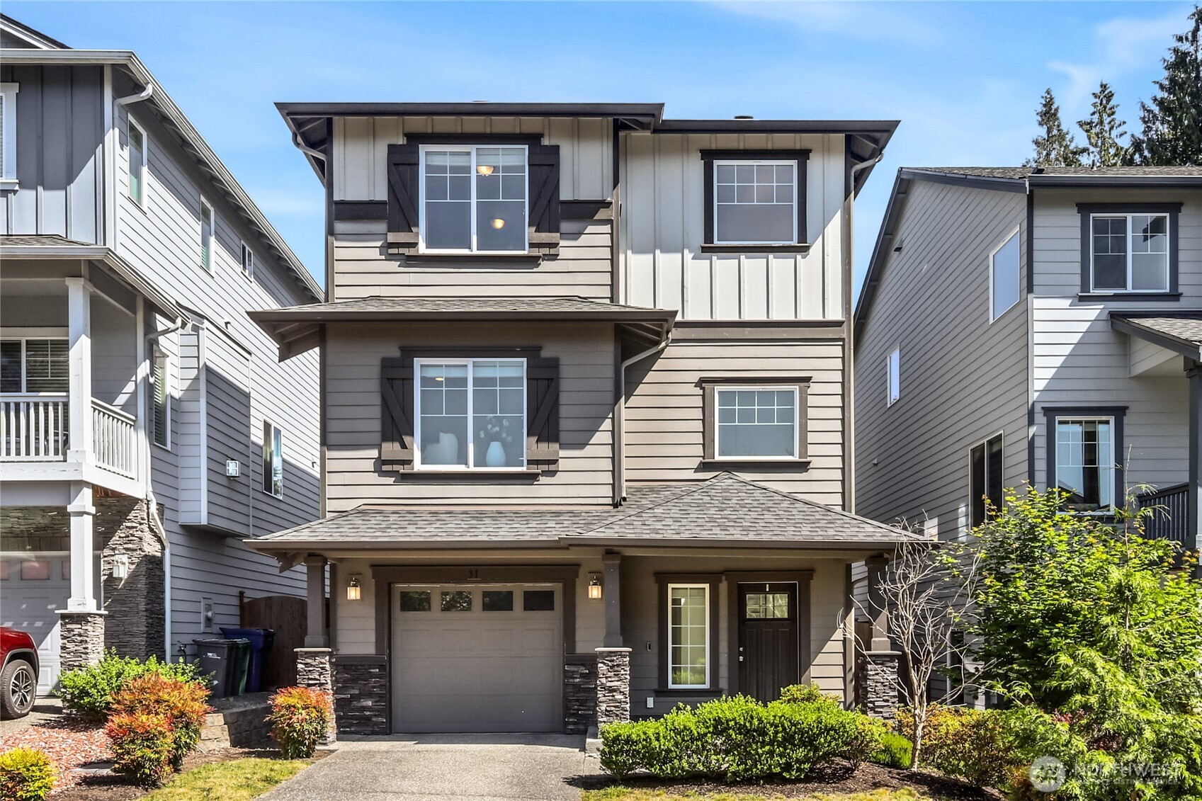 31 157th Lane SE, Bothell, WA 98012