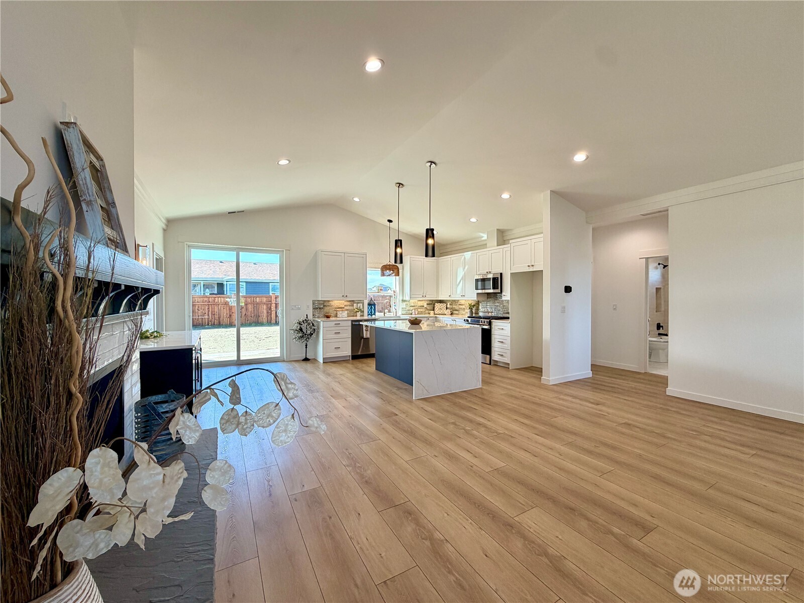 1229 Channel Avenue SW, Ocean Shores, WA 98569