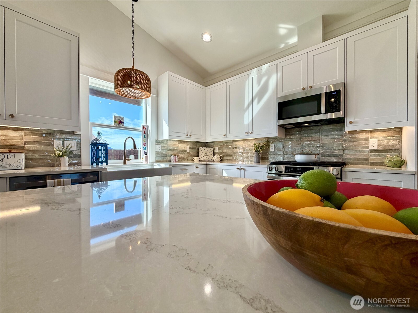 1229 Channel Avenue SW, Ocean Shores, WA 98569