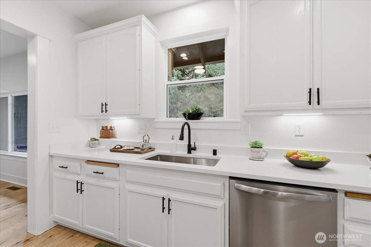 1313 HINING Road , Winlock, WA 98596