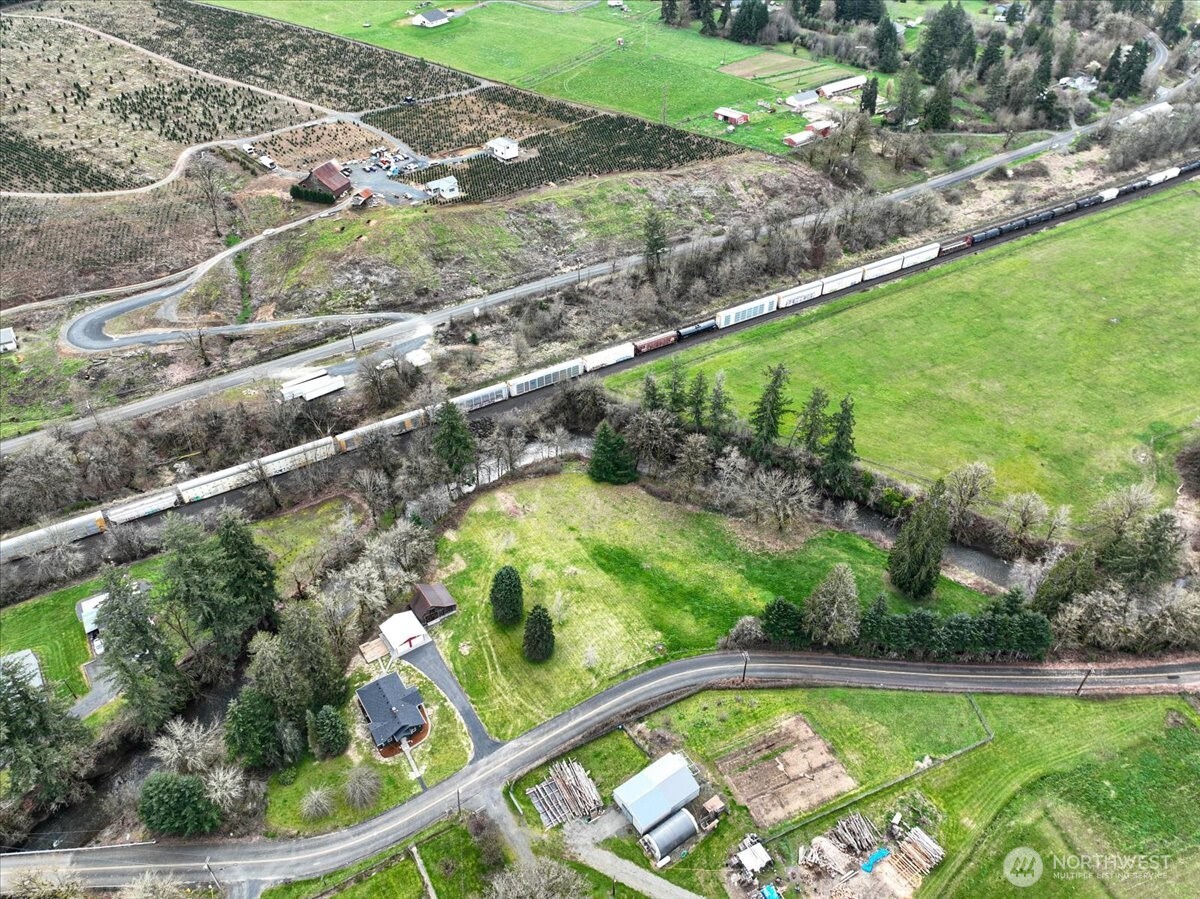 1313 HINING Road , Winlock, WA 98596