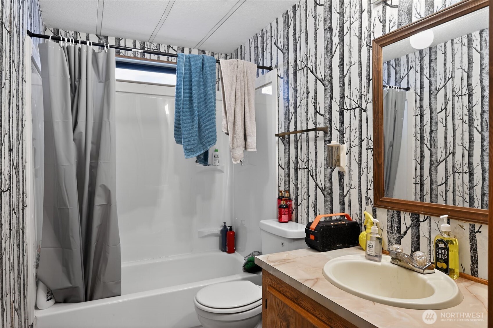 7812 18th Avenue Ct E, Tacoma, WA 98404