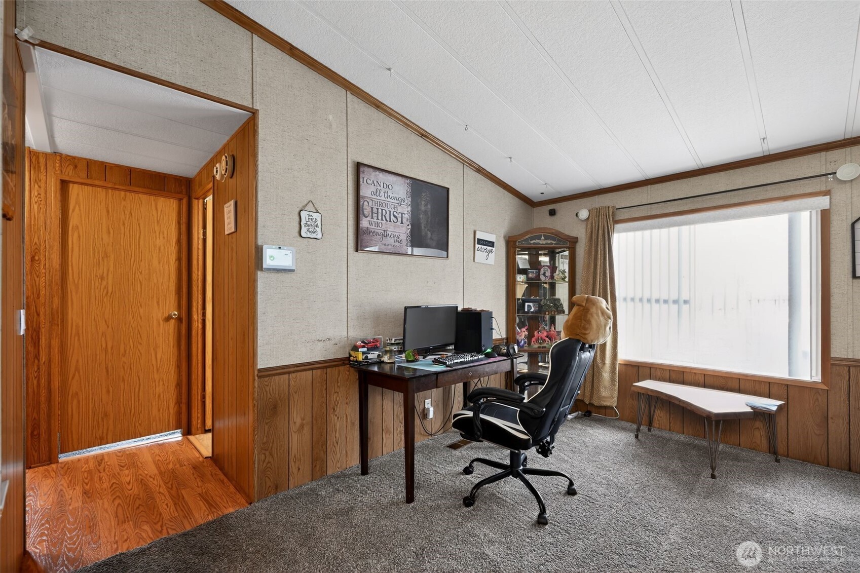 7812 18th Avenue Ct E, Tacoma, WA 98404