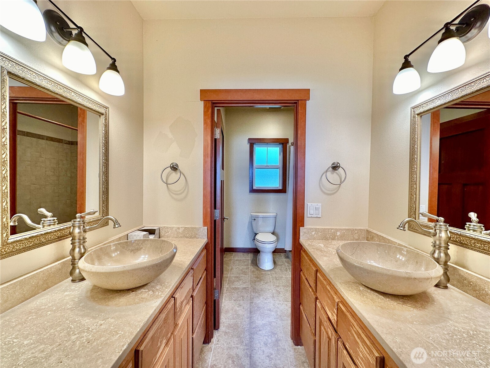 4075 Preserve Drive , Camano Island, WA 98282