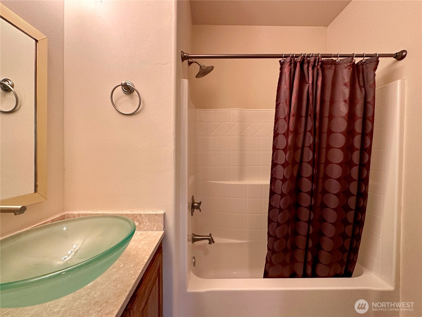 4075 Preserve Drive , Camano Island, WA 98282